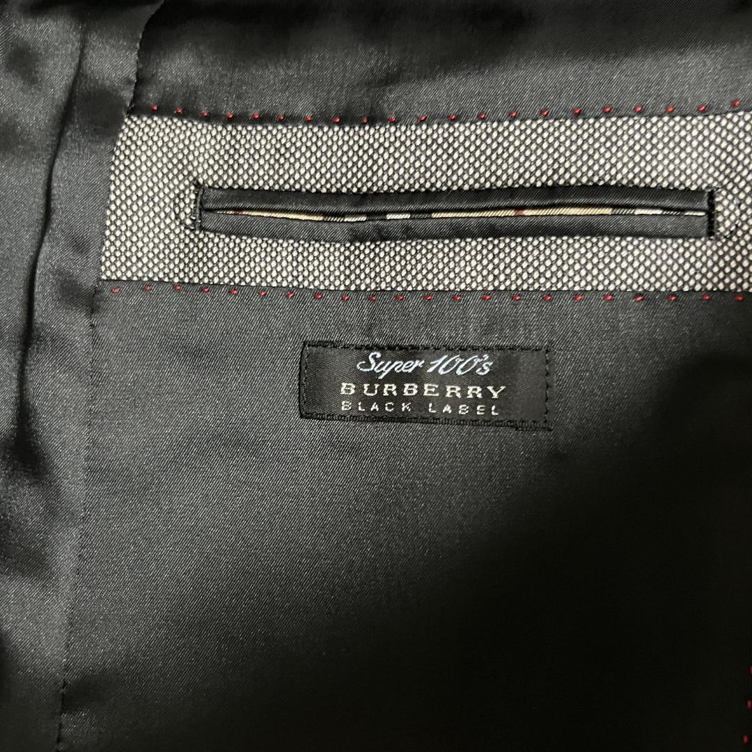 【新品、未使用】ビジネススーツ灰色極細チェック柄（バーバリーブラックレーベル）