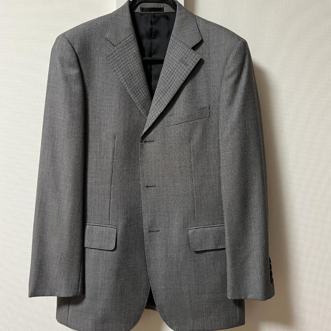 【新品、未使用】ビジネススーツ灰色極細チェック柄（バーバリーブラックレーベル）
