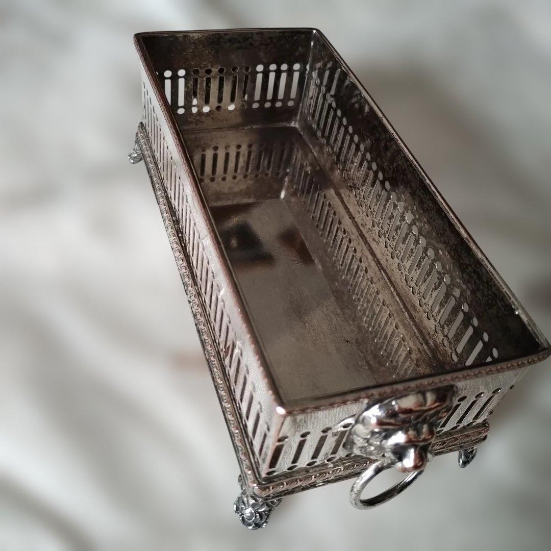 j*e様 ヴィンテージ　マカロンホルダー　ビスケットトレイ　ビスケットラック