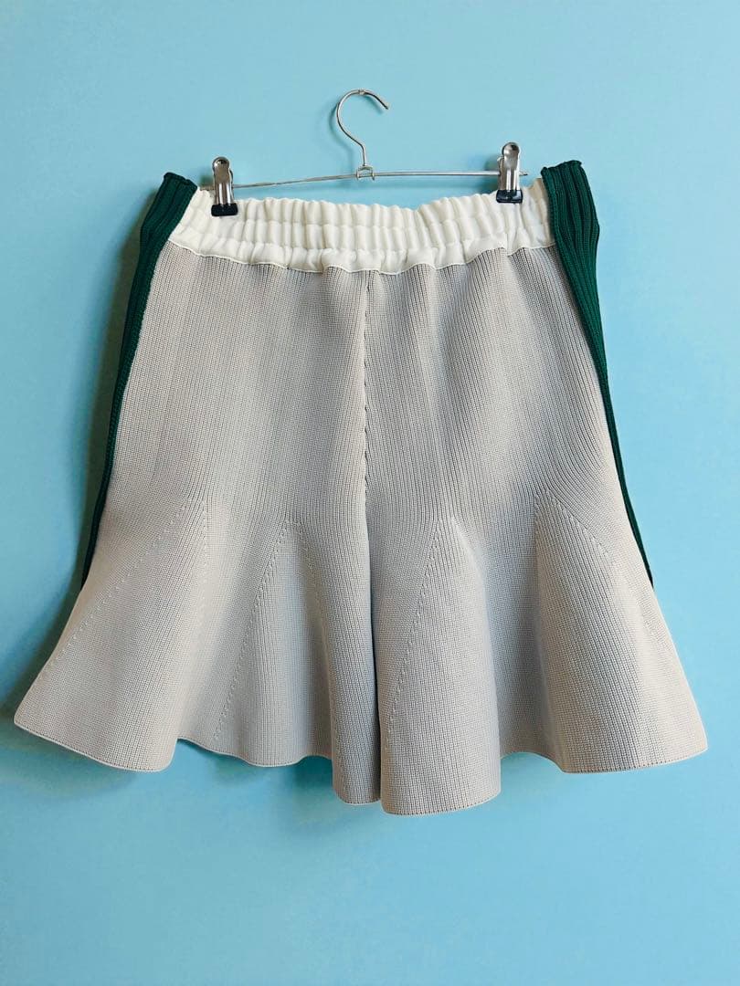 2点おまとめ新品sacai ニットショートパンツ