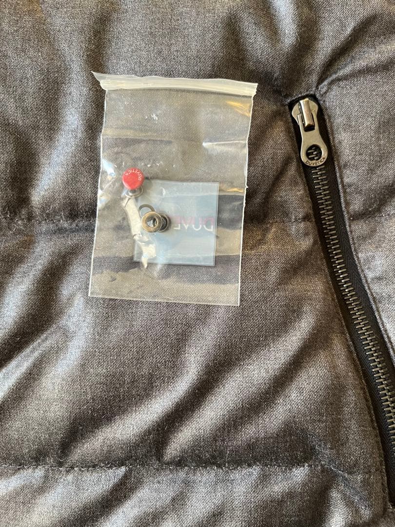 DUVETICA フーデッドダウンベスト ダークグレー サイズ42