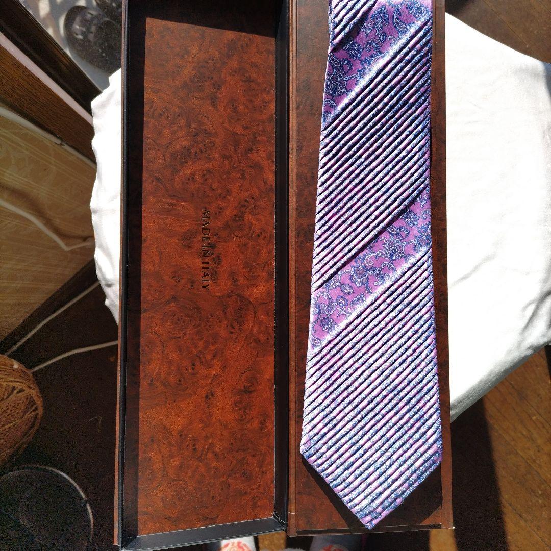 ステファノリッチ ペイズリー柄ネクタイ