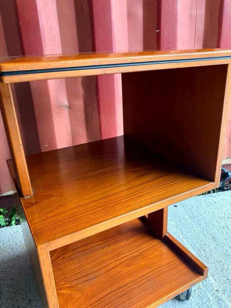 ミッドセンチュリーサイドテーブル