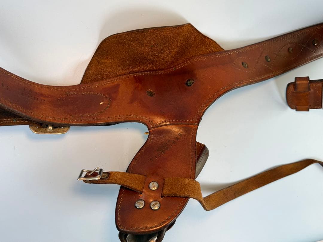 ファストドロー用カスタムホルスター　U.S ERNIE.HILL製（Used)