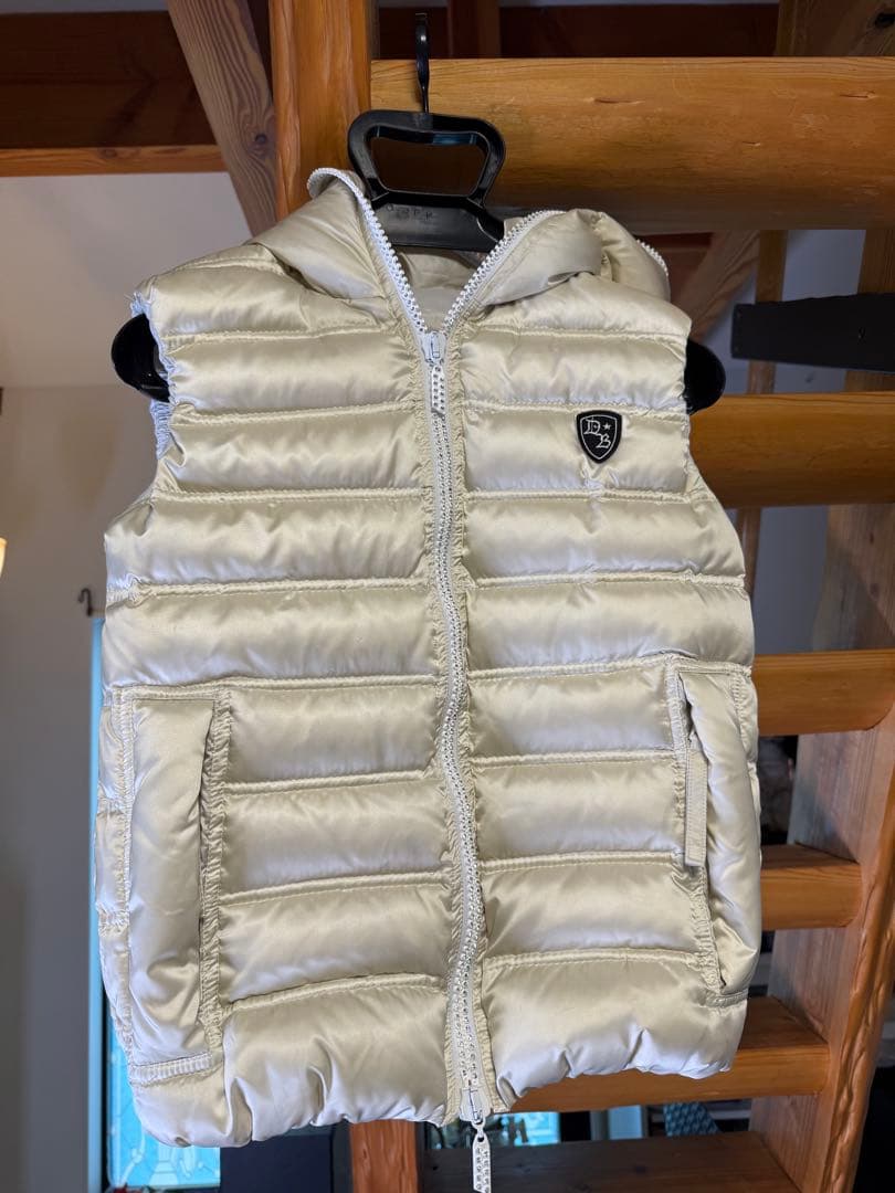 ダルタンボナパルト シャンパンゴールドホワイト ダウンベストジャケット ブルゾン