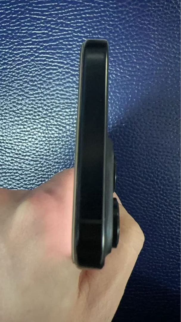 海外版iPhone 16 Pro Max 256GB,美品,バッテリーは100％