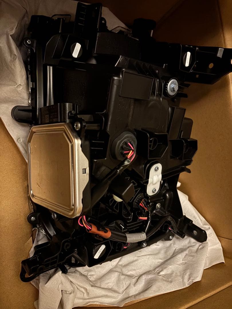 ユ*ク様 TOYOTA LEDヘッドライト　ランクル250 丸目