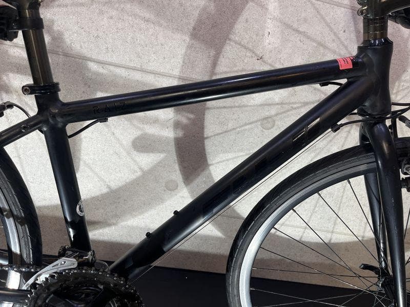 FUJI RAIZ クロスバイク　フジ