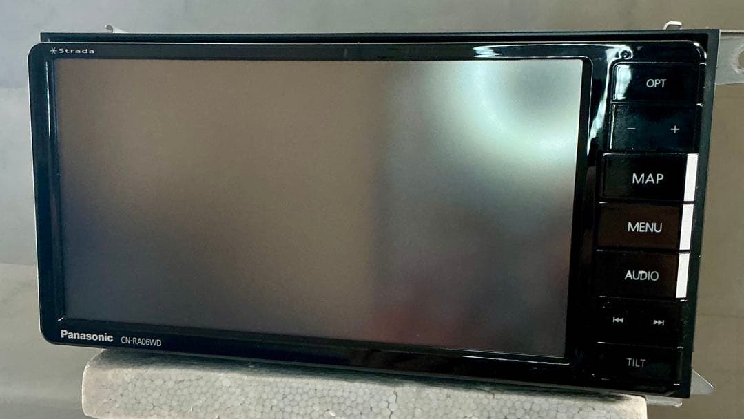 パナソニック ストラーダ Panasonic CN-RA06WD メモリーナビ