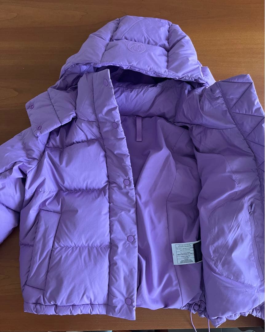 ルルレモン ワンダーパフ クロップド ジャケット