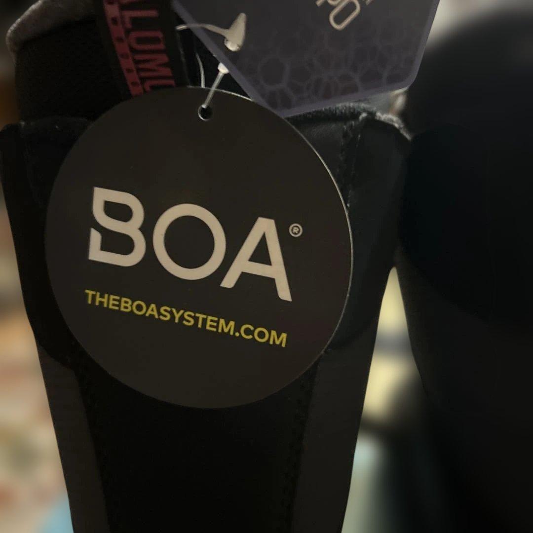 新品Salomon Silver スノーボードブーツ BOA