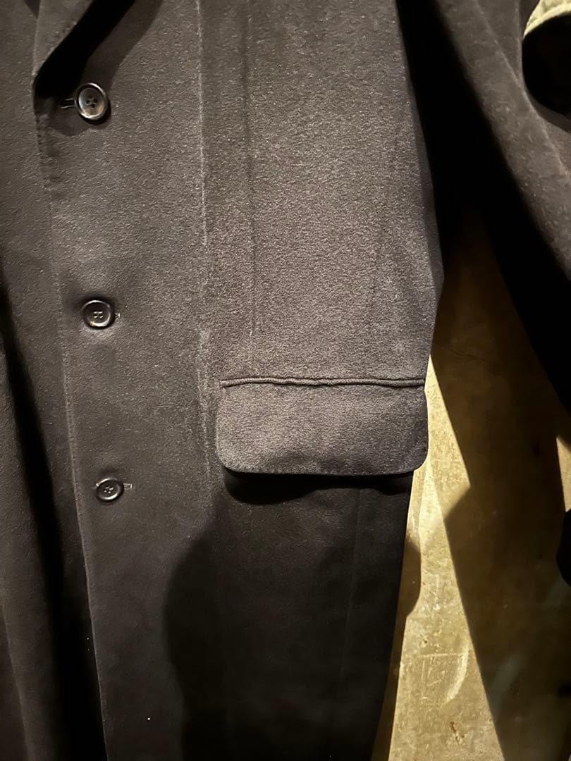 【※着画有 カシミヤ100】ブラックチェスターコート〈Lサイズ相当〉