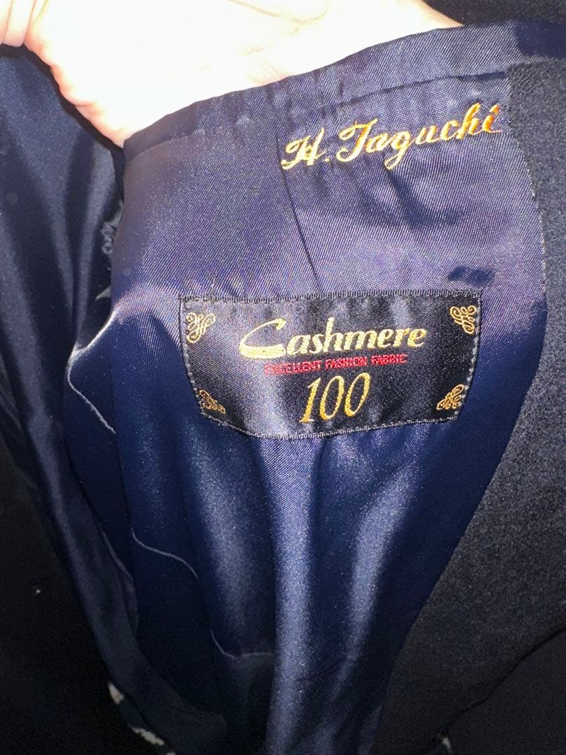 【※着画有 カシミヤ100】ブラックチェスターコート〈Lサイズ相当〉