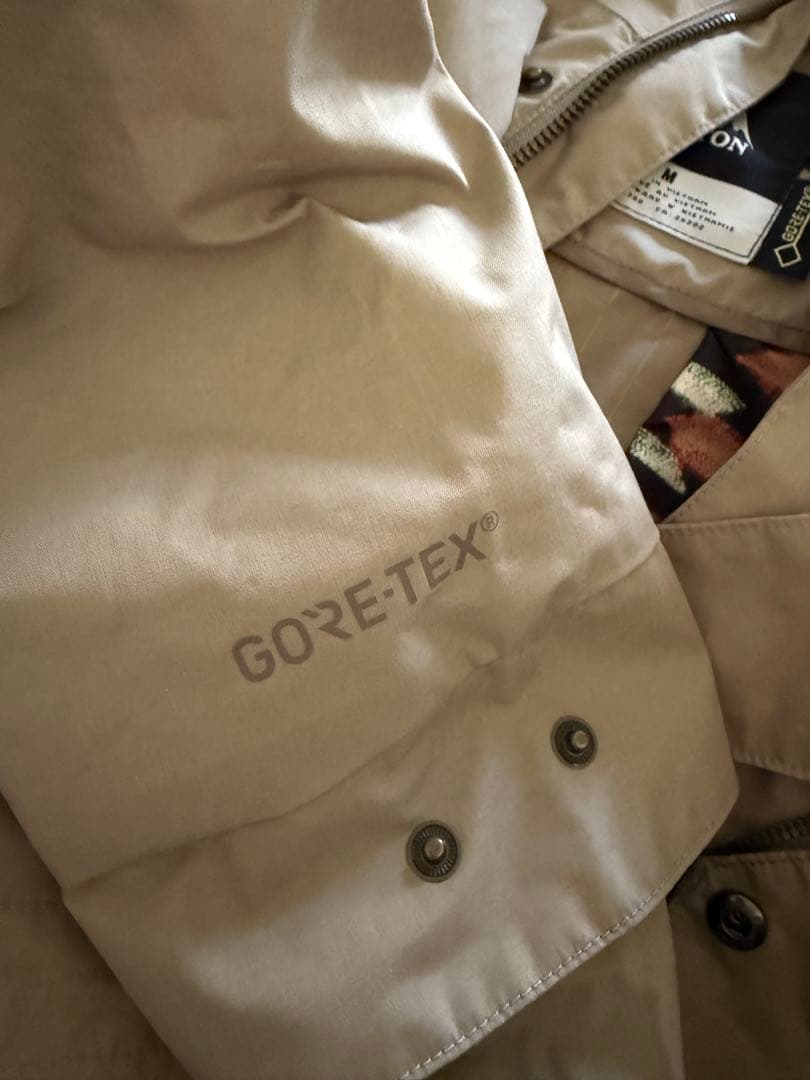 BurtonバートンGORE-TEXウェアファー付きウィメンズ