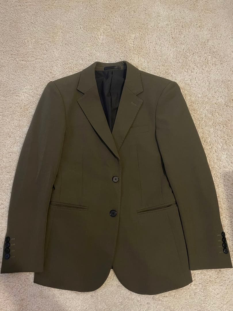 THE URBAN BLANCHEアーバンブランシュ　タキシードスーツ　カーキ