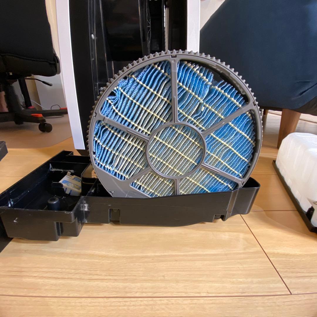 SHARP 空気清浄機　加湿　除湿　KC-HD70