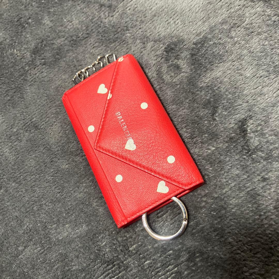 バレンシアガ　ハート　キーケース　キーリング　キーホルダー　ストラップ　財布
