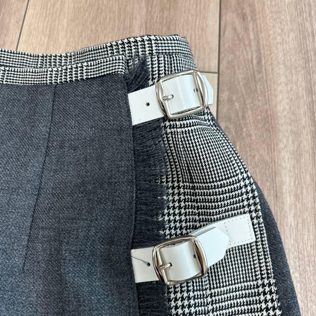 ダークグレー プリーツスカート チェック柄 オニールオブダブリン