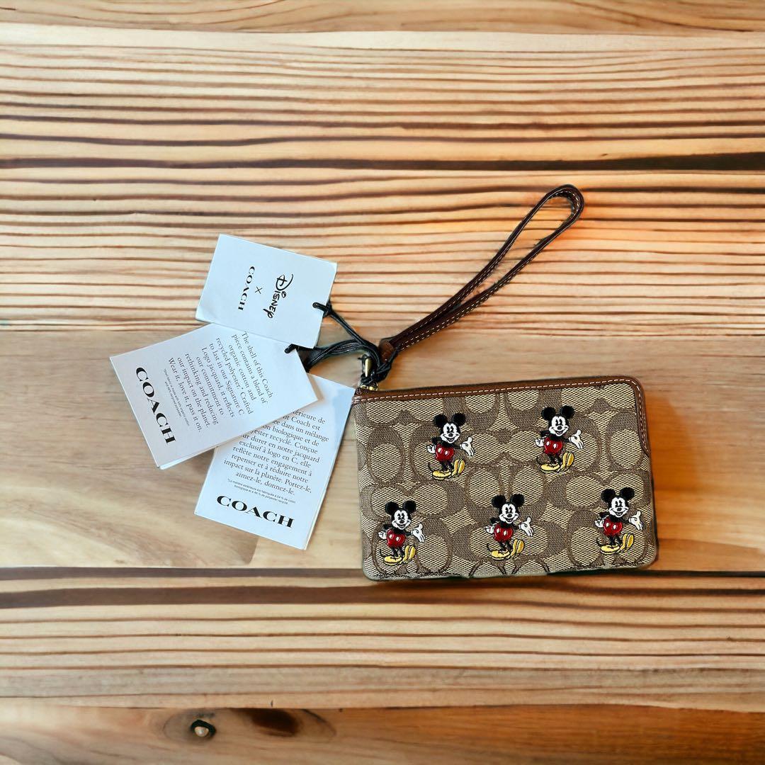 【新品・未使用】コーチ ディズニー コーナー ジップ リストレット ケース