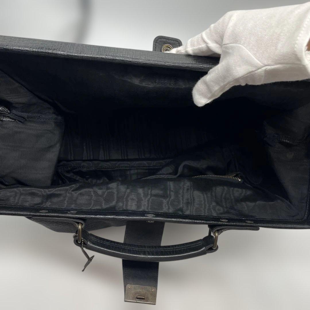 Jean Paul GAULTIER（ゴルチエ）ドクタースタイル レザーバッグ