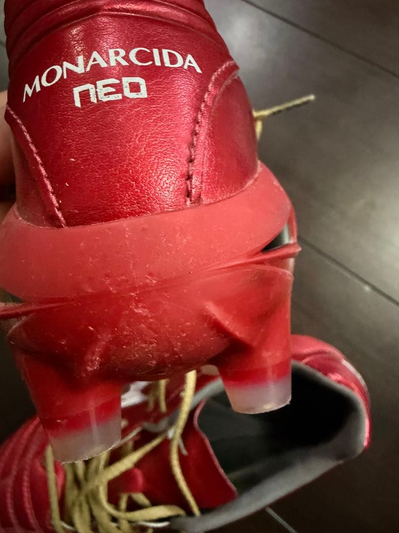MONARCIDA NEO レッド サッカーシューズ