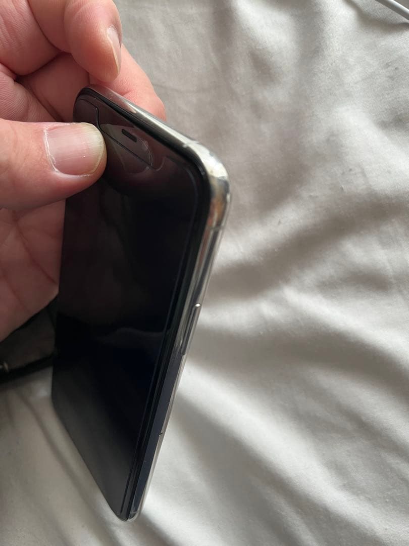 iPhone 11 pro 256GB 本体　白　シルバー　Faceid✖︎