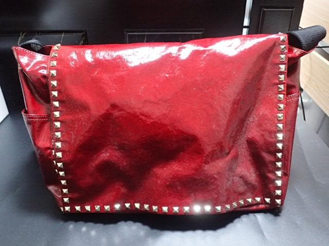 ☆最終価格　ヴァレンティノ　ショルダーバッグ☆