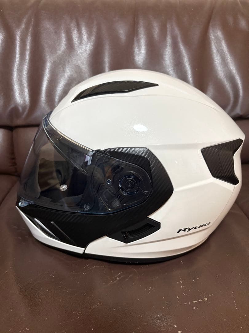 Kabuto RYUKI フルフェイスヘルメット ホワイト/ブラック