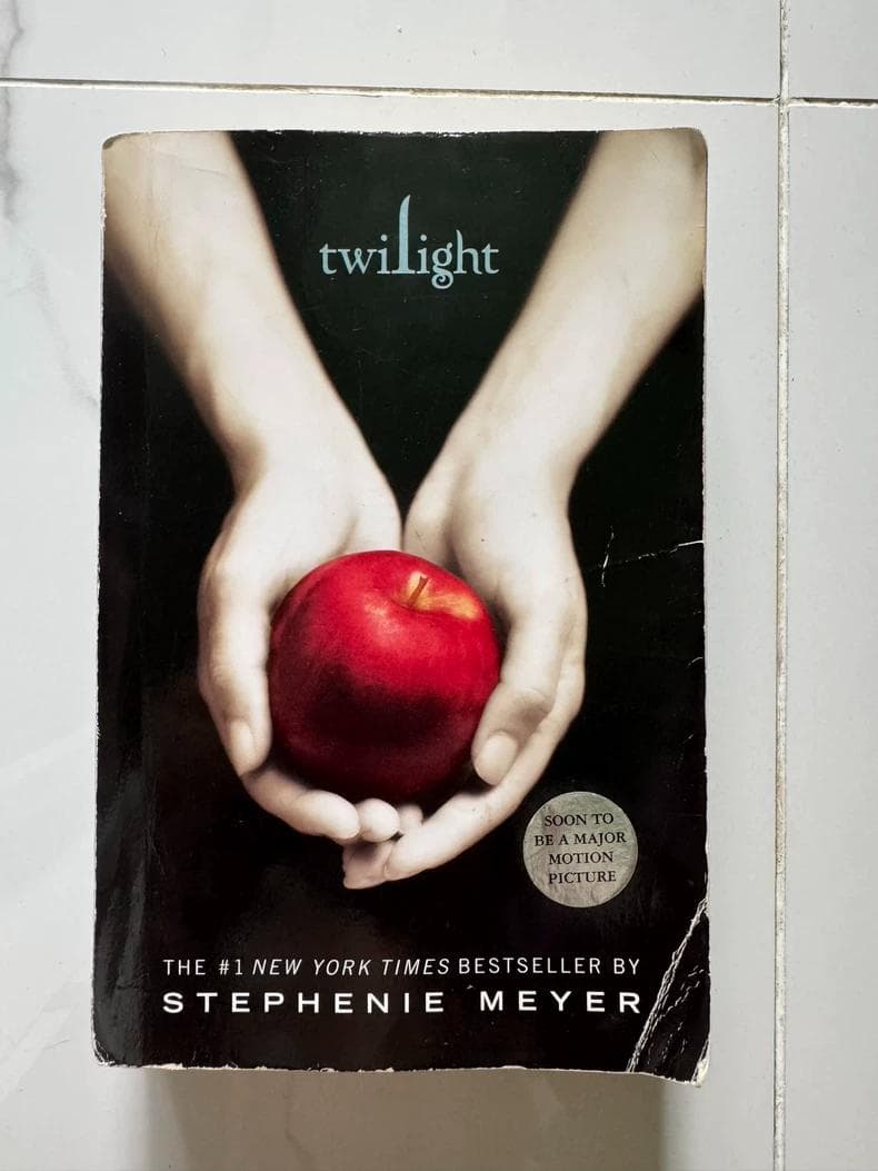 洋書 Twilight by Stephenie Meyer