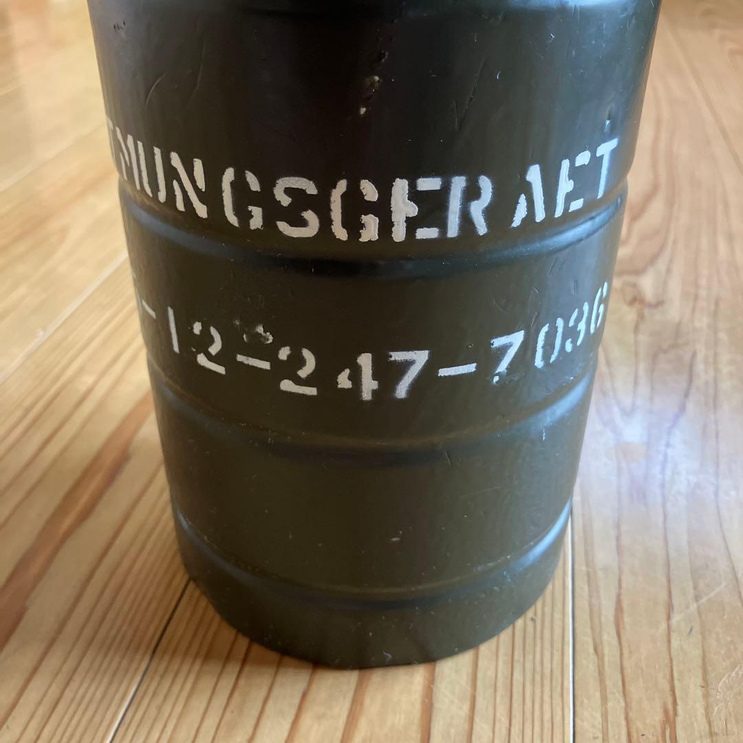 ドイツ軍　ガスマスクケース