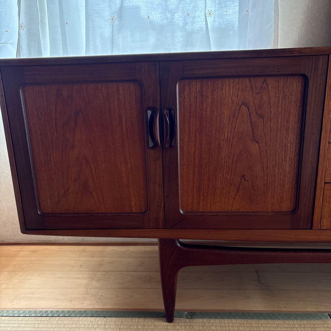 イギリス　ヴィンテージ　G-PLAN ロングサイドポート チーク材