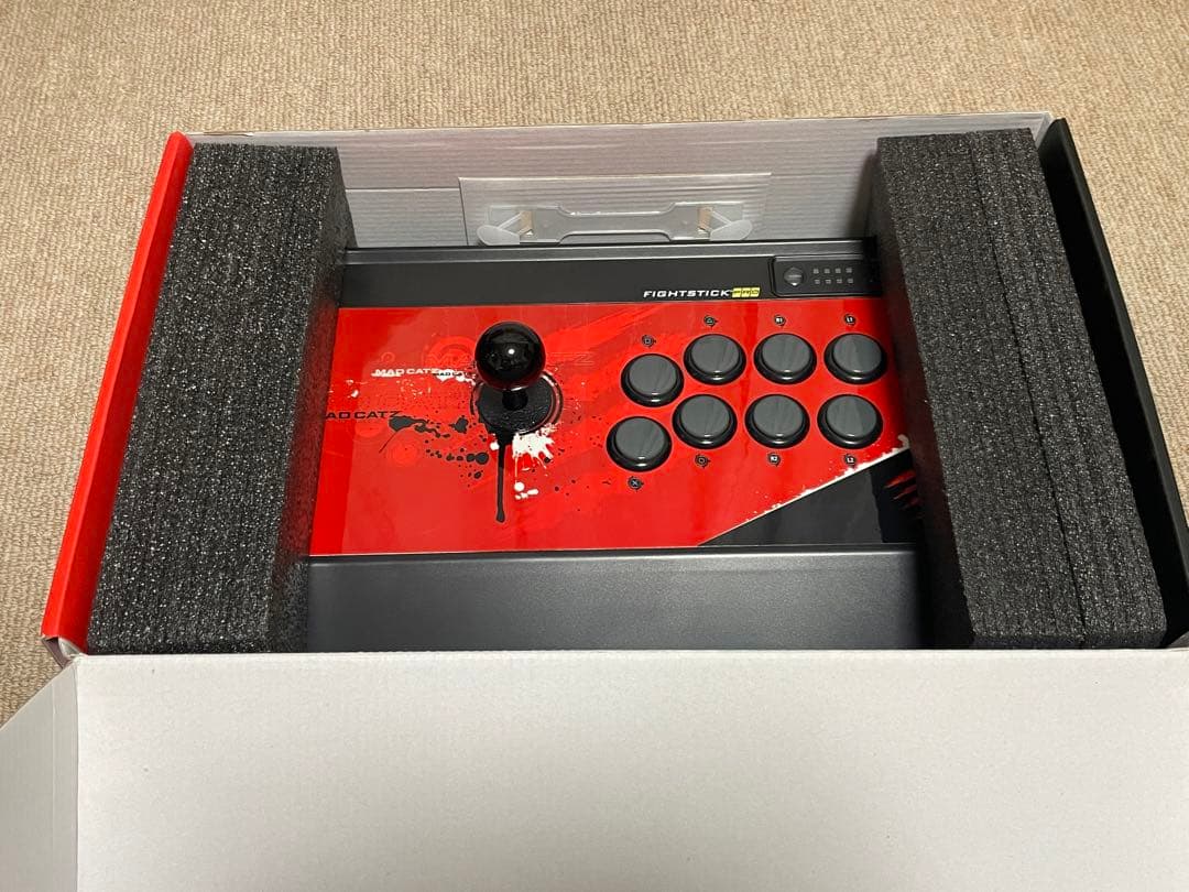 MAD CATZ MC3-FS-MC-PRO（アーケードコントローラー）