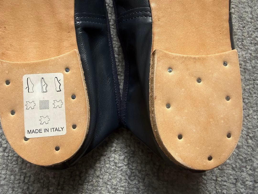 ポルセリ38 ネイビー　PORSELLI バレエシューズ　未使用