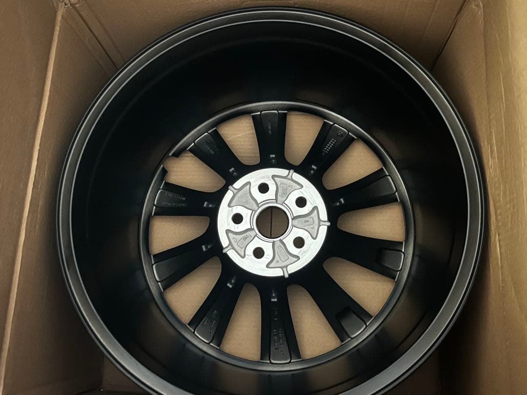 テスラモデルY 20インチ純正ホイール4本セット