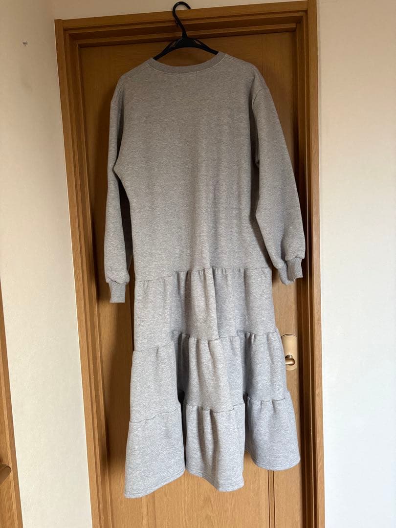 plusOTO.HA裏起毛ティアードスウェットワンピース/グレー
