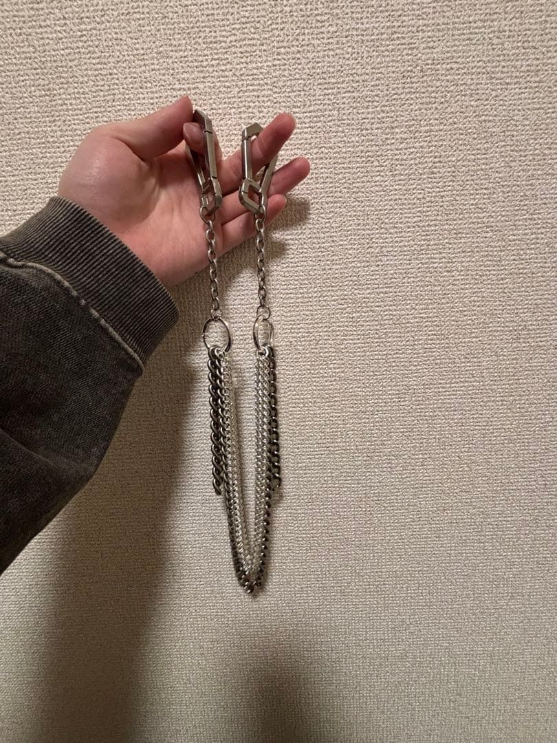 カラビナデザインレイヤリングウォレットチェーン