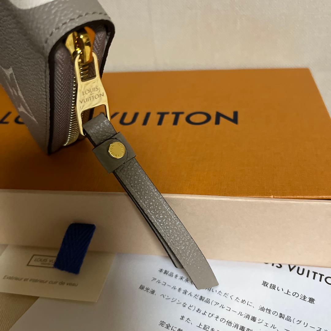 ルイヴィトンアンプラントジッピーウォレット　新品