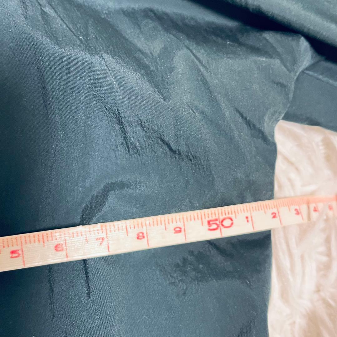 ダークグリーンダウンジャケット フード付き レディース