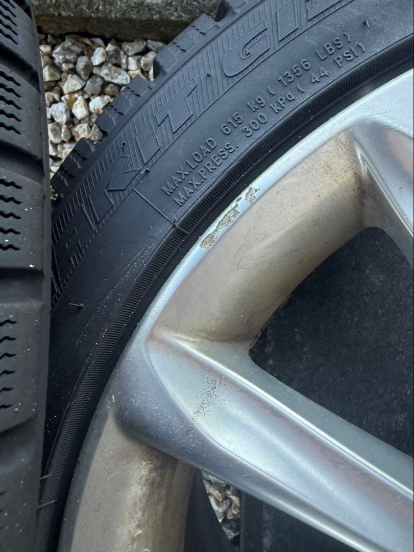 マークX 純正18インチ sパッケージ　ホイール スタッドレスタイヤ付き