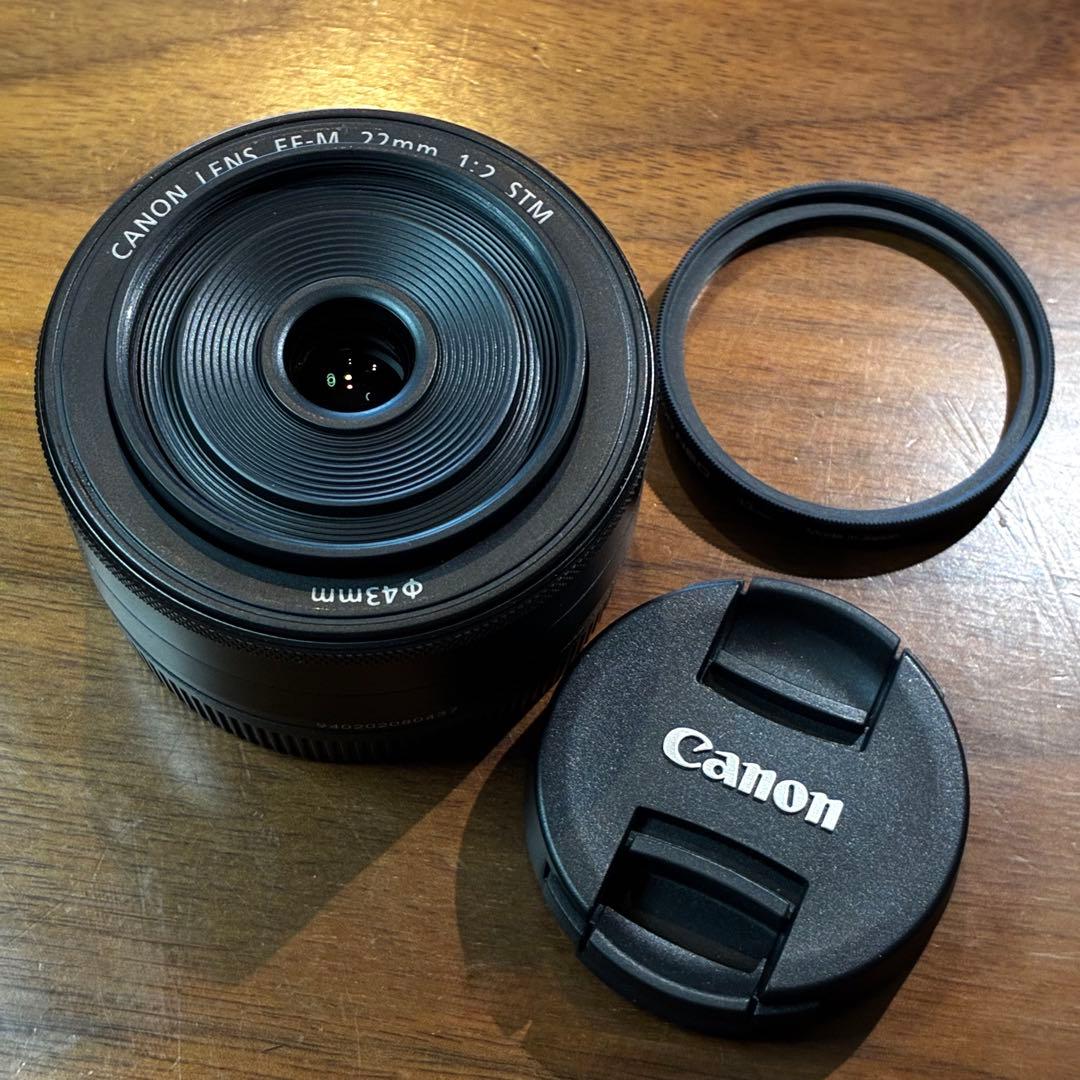 CANON EF-M 22mm f/2 STM レンズ