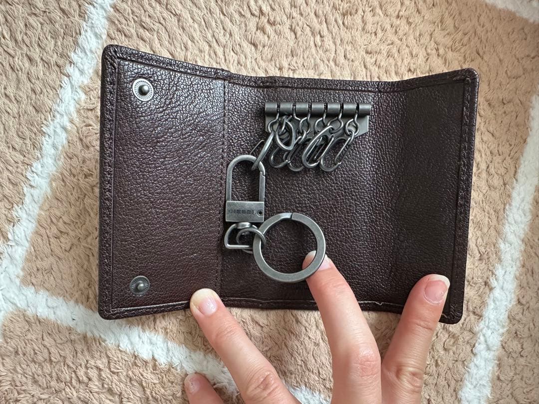 DIESEL キーケース　ブラウン