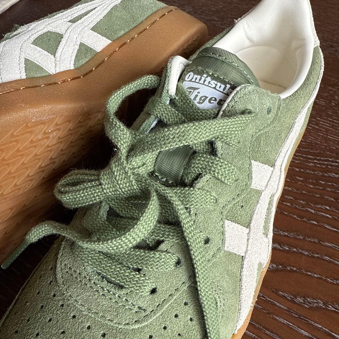 お値下げ済み Onitsuka Tiger オリーブグリーン スニーカー