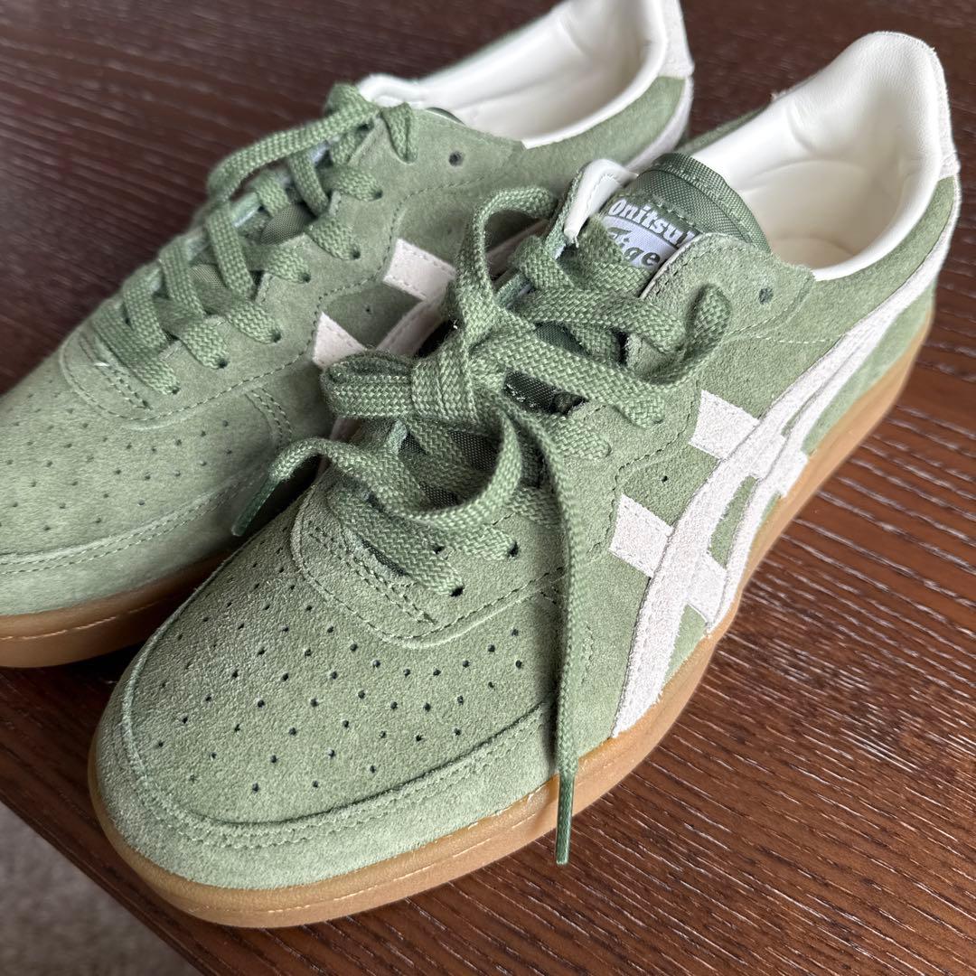 お値下げ済み Onitsuka Tiger オリーブグリーン スニーカー