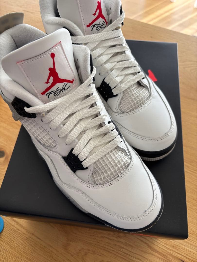 シューズ(男性用) NIKE AIR JORDAN 4 RETRO 28cm