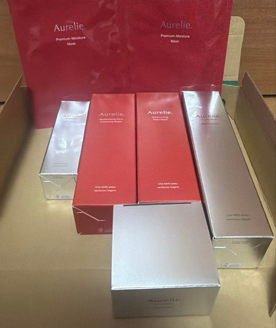 オレリー プレミアムエイジング集中ケア６点+夜用シートマスク 1点のセット