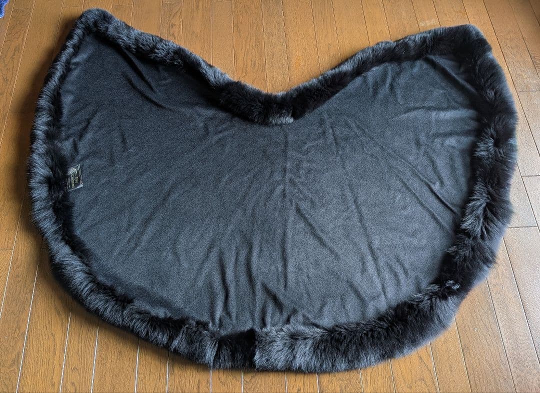ツカキ ポンチョ カシミヤ100% ケープ 黒 フォックスファー 日本製　美品