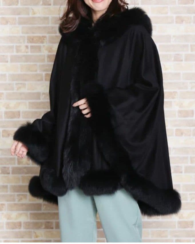 ツカキ ポンチョ カシミヤ100% ケープ 黒 フォックスファー 日本製　美品