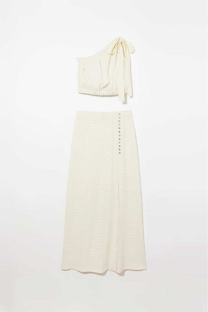 限定お値下げです！ONE SHOULDER SEPARATE SWIMWEAR