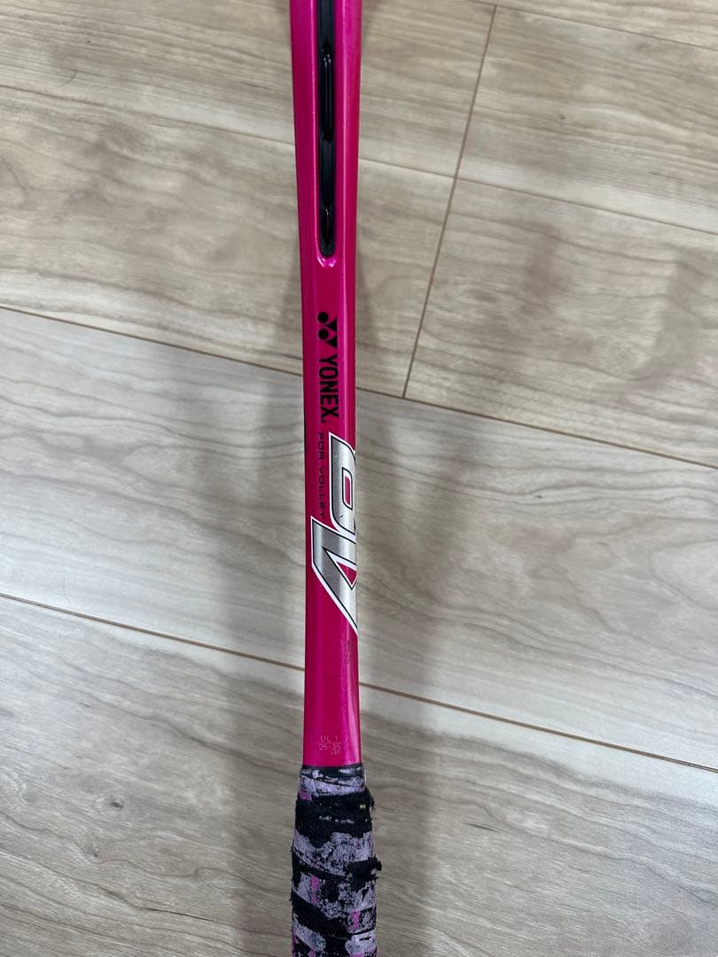 ヨネックス　ナノフォース8V Rev マゼンタ　2本セット