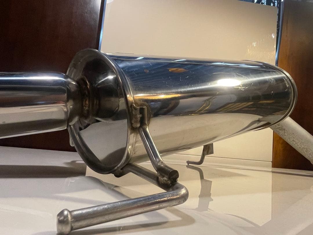 タナベ　マフラー